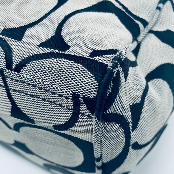 Coach Signature Print Canvas Shoulder Bag - Picture 2 of 16